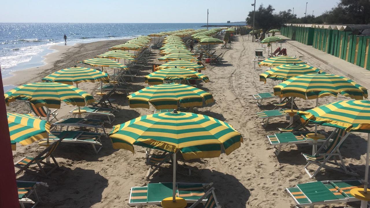 Centro Vacanze Lido Smeraldo Frigole Εξωτερικό φωτογραφία